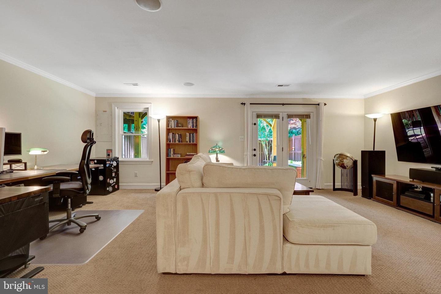 8162 MADRILLON CT, VIENNA, Virginia 22182, 3 Bedrooms Bedrooms, ,2 BathroomsBathrooms,Residential,For sale,8162 MADRILLON CT,VAFX2249476 MLS # VAFX2249476