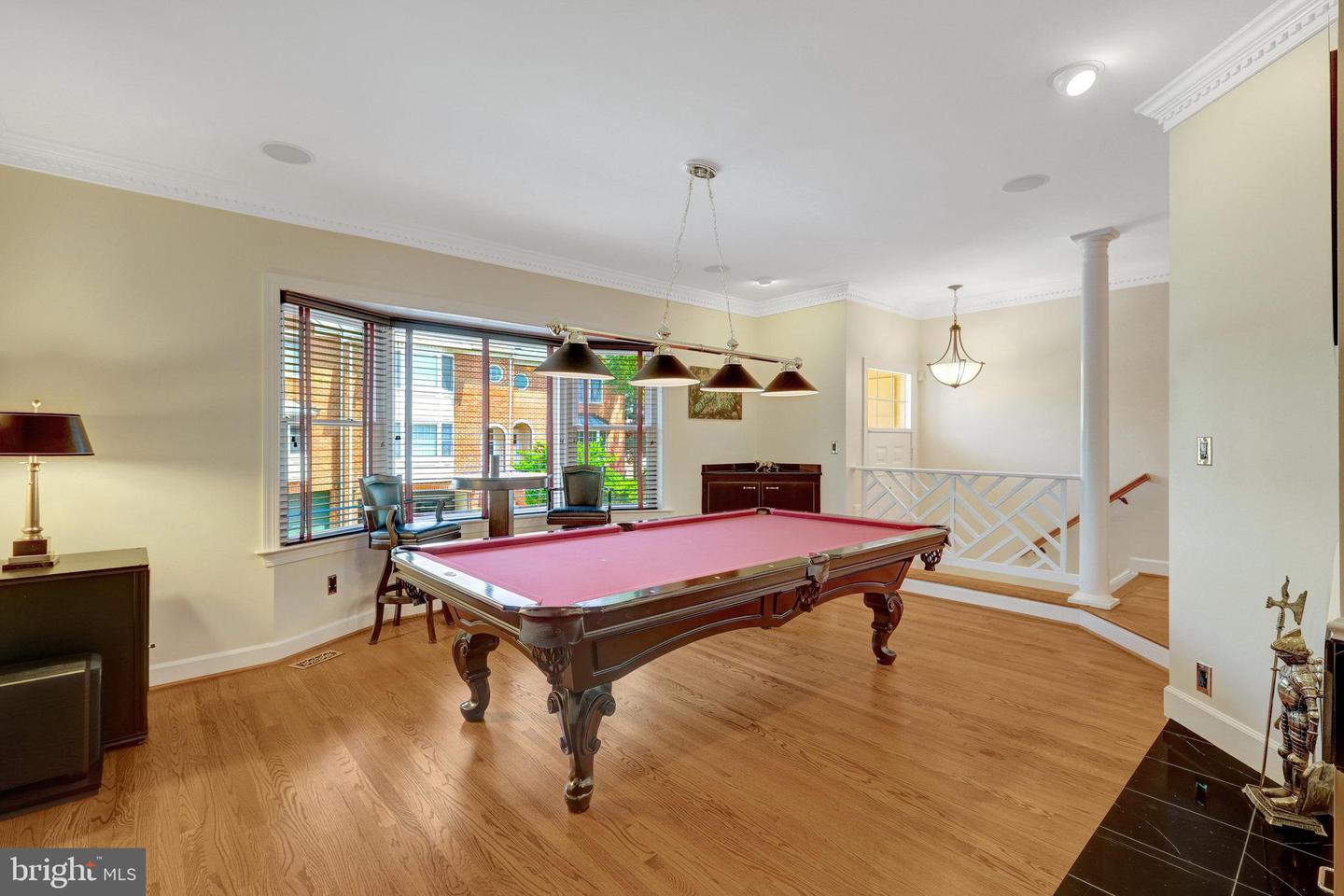 8162 MADRILLON CT, VIENNA, Virginia 22182, 3 Bedrooms Bedrooms, ,2 BathroomsBathrooms,Residential,For sale,8162 MADRILLON CT,VAFX2249476 MLS # VAFX2249476