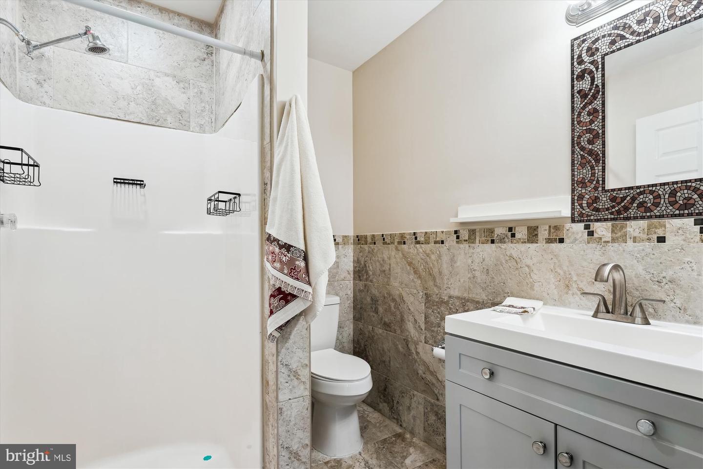 3200 LAFAYETTE BLVD, FREDERICKSBURG, Virginia 22408, 3 Bedrooms Bedrooms, 7 Rooms Rooms,2 BathroomsBathrooms,Residential,For sale,3200 LAFAYETTE BLVD,VASP2034130 MLS # VASP2034130