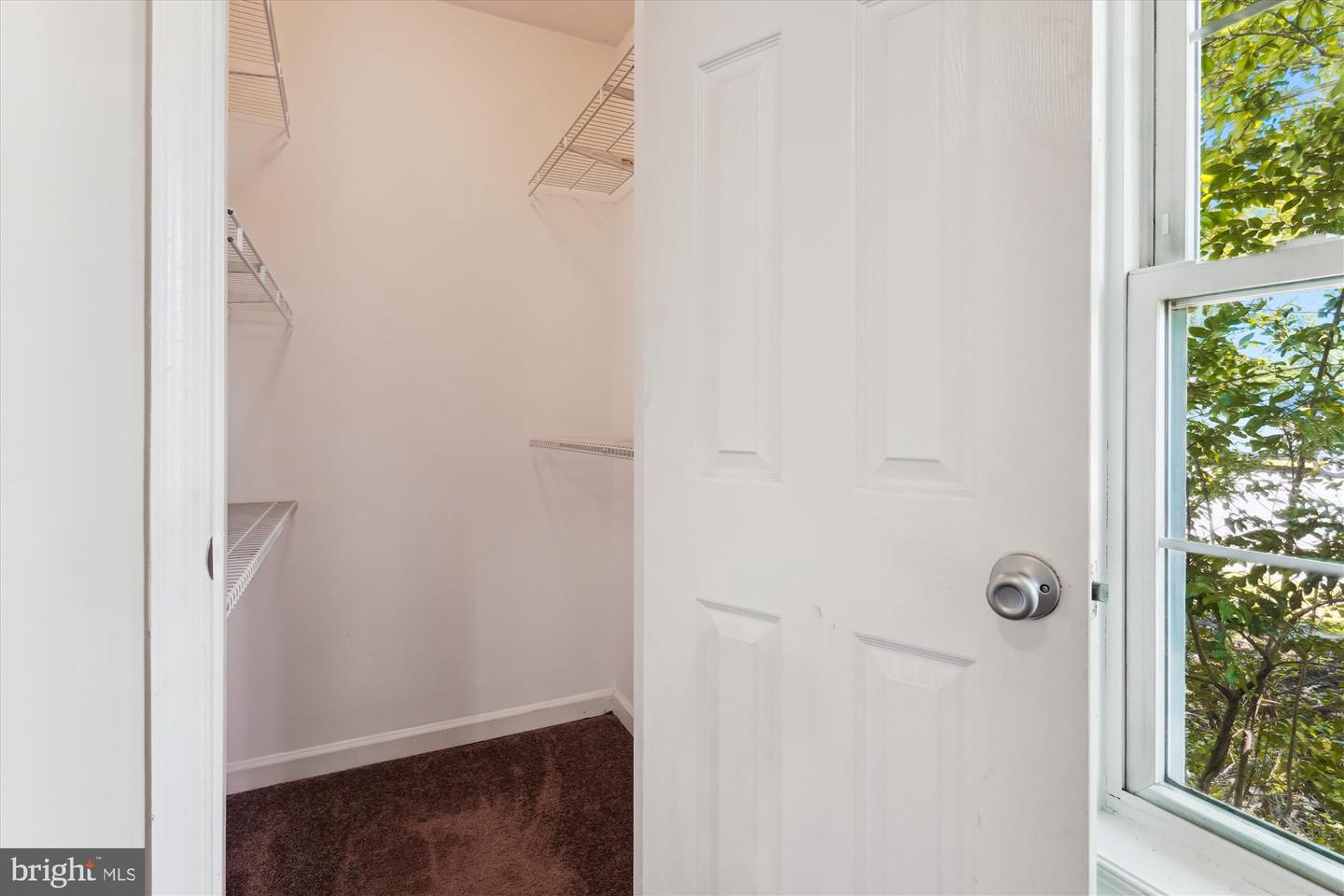 3200 LAFAYETTE BLVD, FREDERICKSBURG, Virginia 22408, 3 Bedrooms Bedrooms, 7 Rooms Rooms,2 BathroomsBathrooms,Residential,For sale,3200 LAFAYETTE BLVD,VASP2034130 MLS # VASP2034130