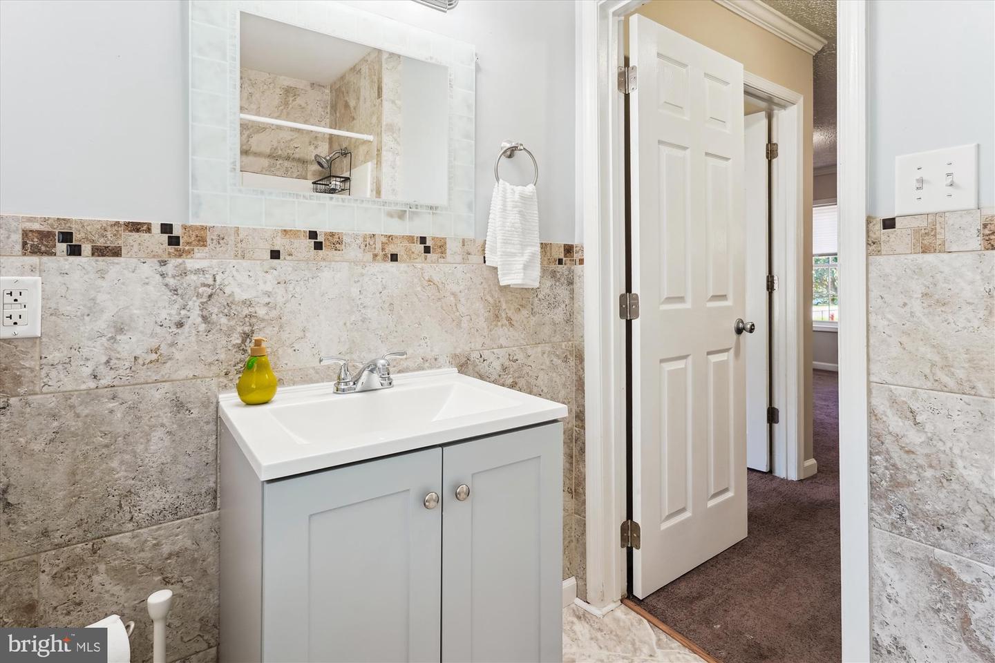 3200 LAFAYETTE BLVD, FREDERICKSBURG, Virginia 22408, 3 Bedrooms Bedrooms, 7 Rooms Rooms,2 BathroomsBathrooms,Residential,For sale,3200 LAFAYETTE BLVD,VASP2034130 MLS # VASP2034130