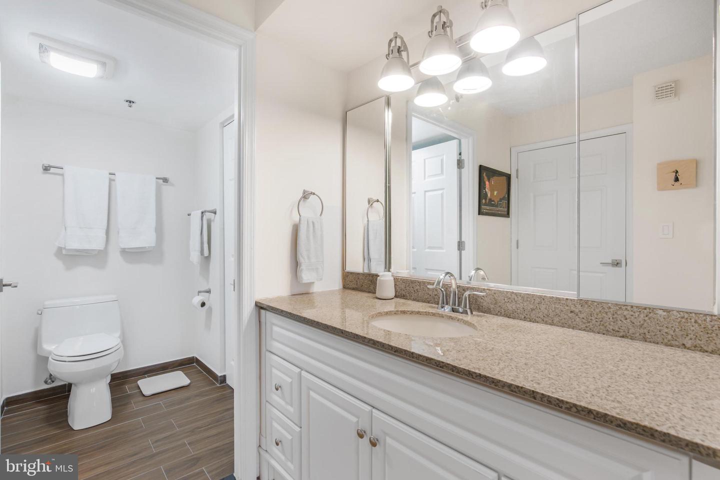 2121 JAMIESON AVE #707, ALEXANDRIA, Virginia 22314, 2 Bedrooms Bedrooms, ,2 BathroomsBathrooms,Residential,For sale,2121 JAMIESON AVE #707,VAAX2046832 MLS # VAAX2046832