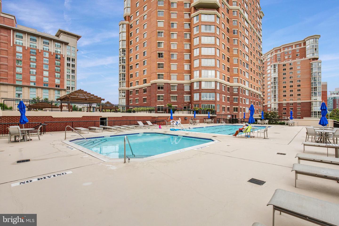 2121 JAMIESON AVE #707, ALEXANDRIA, Virginia 22314, 2 Bedrooms Bedrooms, ,2 BathroomsBathrooms,Residential,For sale,2121 JAMIESON AVE #707,VAAX2046832 MLS # VAAX2046832