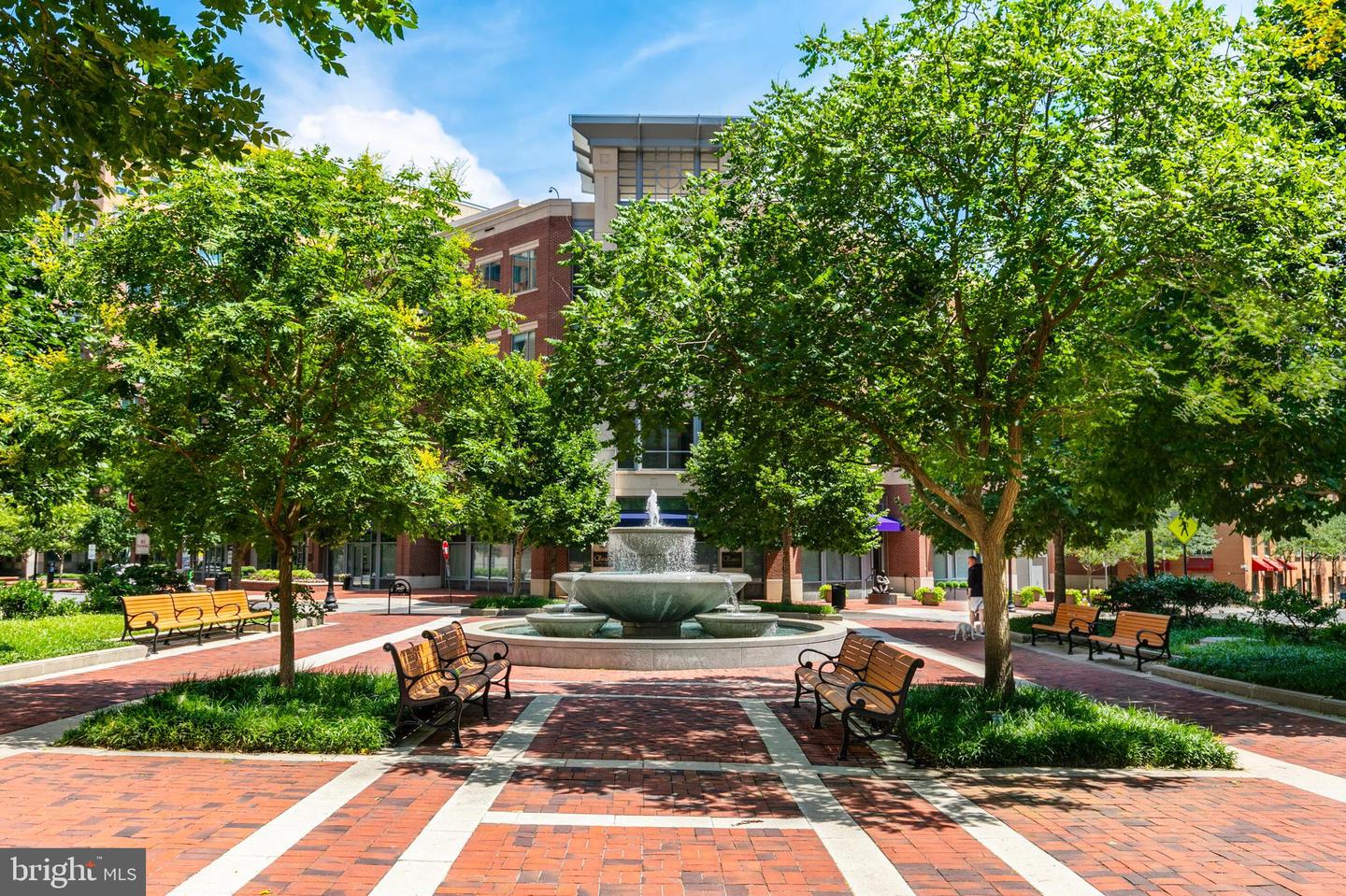 2121 JAMIESON AVE #707, ALEXANDRIA, Virginia 22314, 2 Bedrooms Bedrooms, ,2 BathroomsBathrooms,Residential,For sale,2121 JAMIESON AVE #707,VAAX2046832 MLS # VAAX2046832