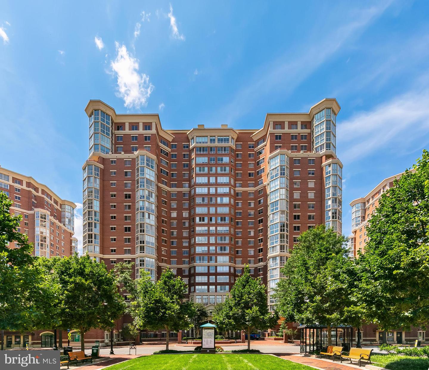2121 JAMIESON AVE #707, ALEXANDRIA, Virginia 22314, 2 Bedrooms Bedrooms, ,2 BathroomsBathrooms,Residential,For sale,2121 JAMIESON AVE #707,VAAX2046832 MLS # VAAX2046832