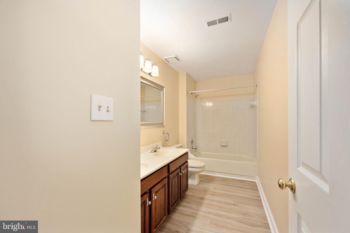 6904 LAKELAND WAY, FREDERICKSBURG, Virginia 22407, 4 Bedrooms Bedrooms, ,3 BathroomsBathrooms,Residential,For sale,6904 LAKELAND WAY,VASP2034134 MLS # VASP2034134