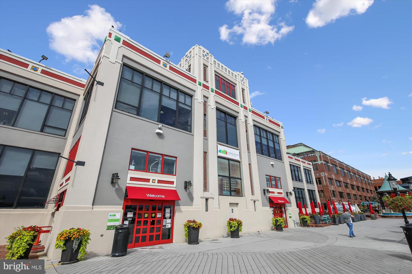 2451 MIDTOWN AVE #1323, ALEXANDRIA, Virginia 22303, 1 Bedroom Bedrooms, ,1 BathroomBathrooms,Residential,For sale,2451 MIDTOWN AVE #1323,VAFX2249886 MLS # VAFX2249886