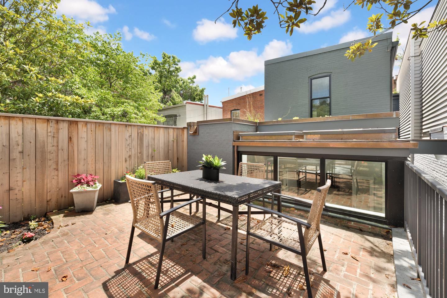 3255 O ST NW, WASHINGTON, District Of Columbia 20007, 4 Bedrooms Bedrooms, ,3 BathroomsBathrooms,Residential,For sale,3255 O ST NW,DCDC2207298 MLS # DCDC2207298