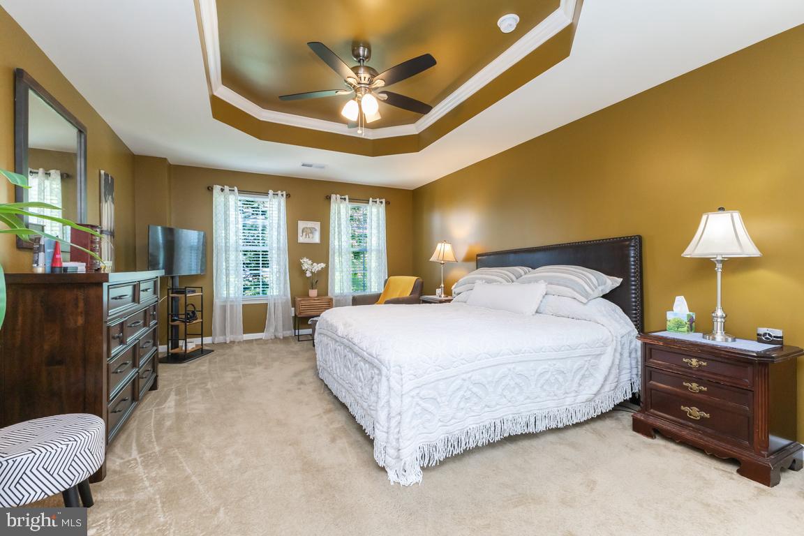 16435 REGATTA LN, WOODBRIDGE, Virginia 22191, 4 Bedrooms Bedrooms, ,3 BathroomsBathrooms,Residential,For sale,16435 REGATTA LN,VAPW2097750 MLS # VAPW2097750