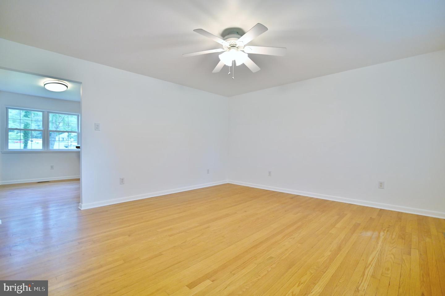 107 CRISMAN RD, EDINBURG, Virginia 22824, 3 Bedrooms Bedrooms, ,2 BathroomsBathrooms,Residential,For sale,107 CRISMAN RD,VASH2011774 MLS # VASH2011774
