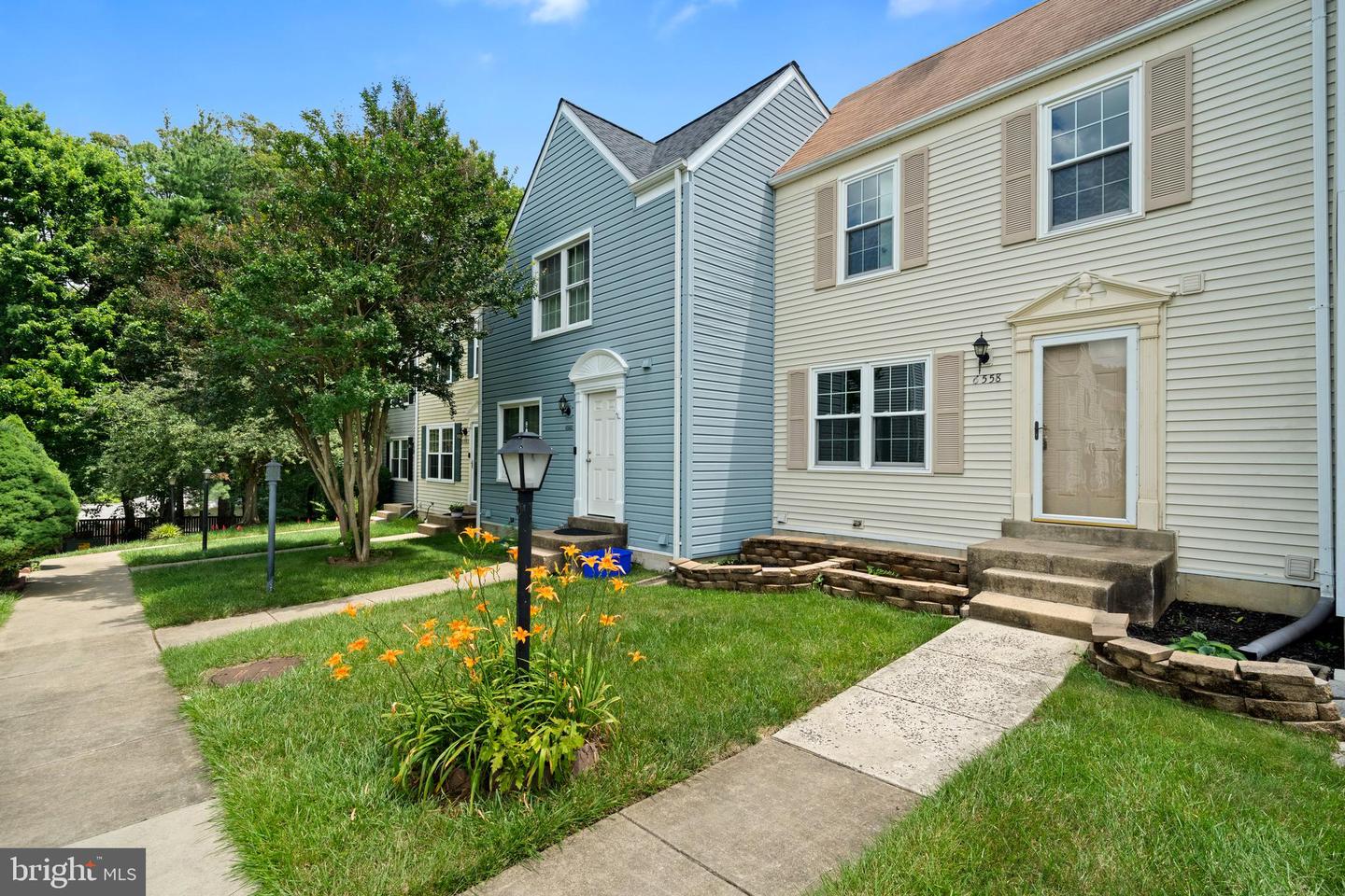 6558 LOCHLEIGH CT, ALEXANDRIA, Virginia 22315, 2 Bedrooms Bedrooms, ,3 BathroomsBathrooms,Residential,For sale,6558 LOCHLEIGH CT,VAFX2249914 MLS # VAFX2249914