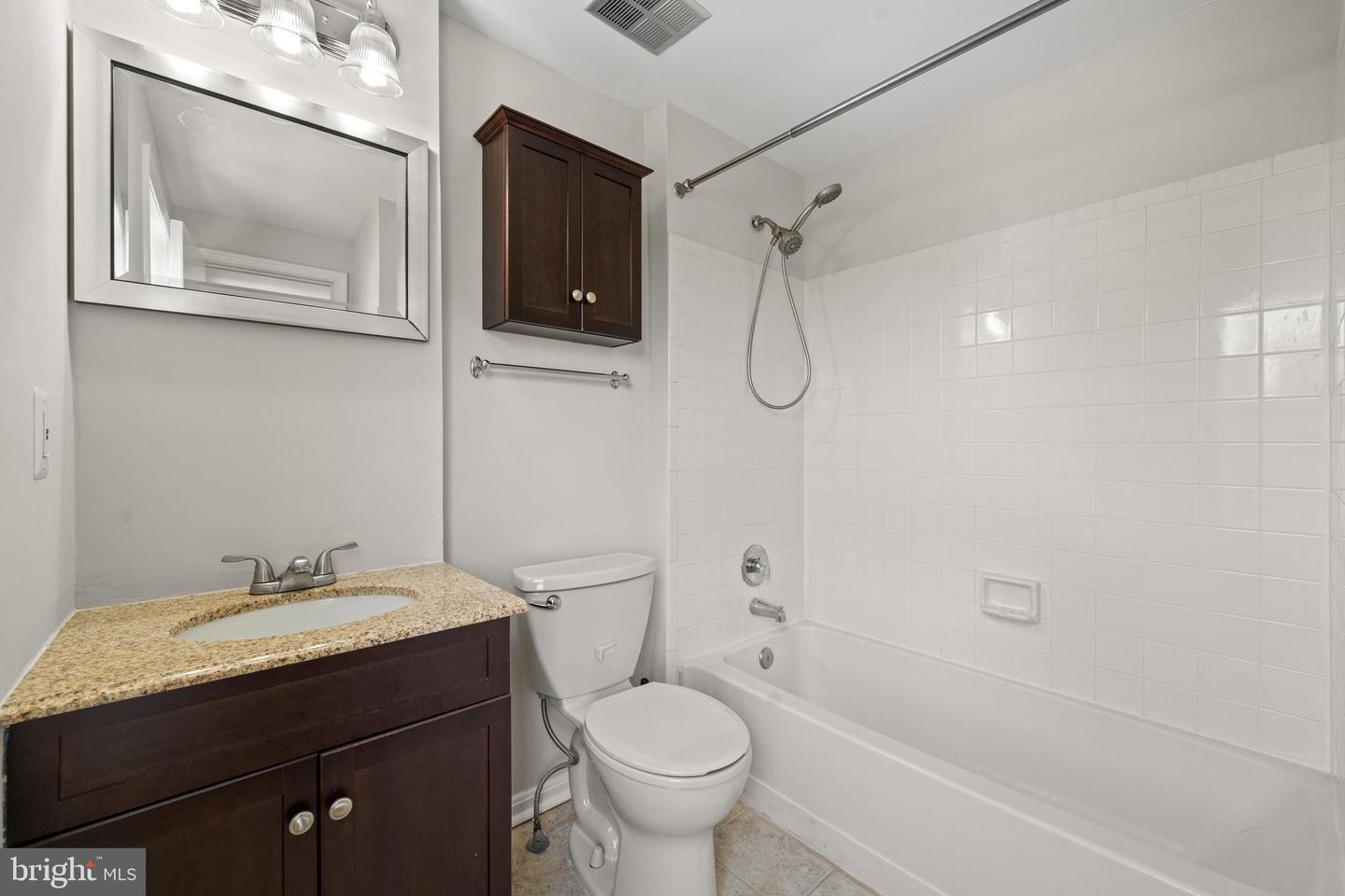 6558 LOCHLEIGH CT, ALEXANDRIA, Virginia 22315, 2 Bedrooms Bedrooms, ,3 BathroomsBathrooms,Residential,For sale,6558 LOCHLEIGH CT,VAFX2249914 MLS # VAFX2249914