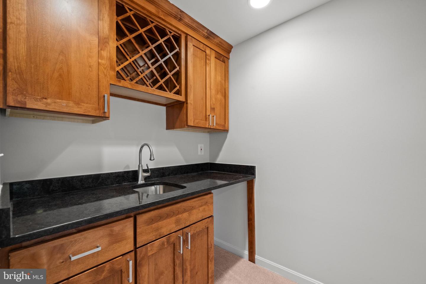 6558 LOCHLEIGH CT, ALEXANDRIA, Virginia 22315, 2 Bedrooms Bedrooms, ,3 BathroomsBathrooms,Residential,For sale,6558 LOCHLEIGH CT,VAFX2249914 MLS # VAFX2249914