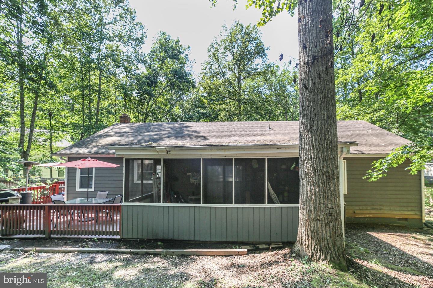 12803 LEE LAKE DR, SPOTSYLVANIA, Virginia 22551, 3 Bedrooms Bedrooms, ,2 BathroomsBathrooms,Residential,For sale,12803 LEE LAKE DR,VASP2034166 MLS # VASP2034166