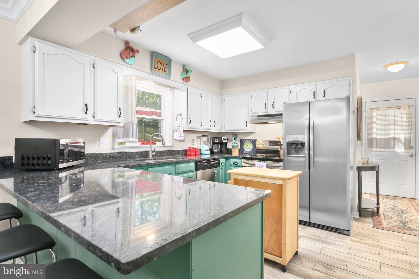 12803 LEE LAKE DR, SPOTSYLVANIA, Virginia 22551, 3 Bedrooms Bedrooms, ,2 BathroomsBathrooms,Residential,For sale,12803 LEE LAKE DR,VASP2034166 MLS # VASP2034166