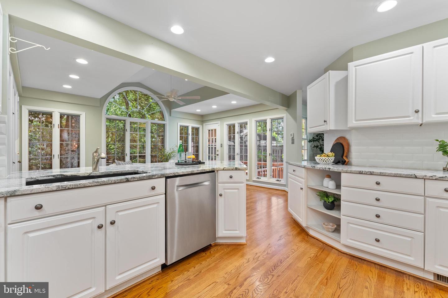 303 CAMDEN DR, FREDERICKSBURG, Virginia 22405, 5 Bedrooms Bedrooms, ,3 BathroomsBathrooms,Residential,For sale,303 CAMDEN DR,VAST2040116 MLS # VAST2040116
