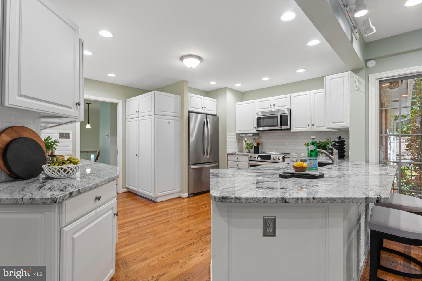 303 CAMDEN DR, FREDERICKSBURG, Virginia 22405, 5 Bedrooms Bedrooms, ,3 BathroomsBathrooms,Residential,For sale,303 CAMDEN DR,VAST2040116 MLS # VAST2040116