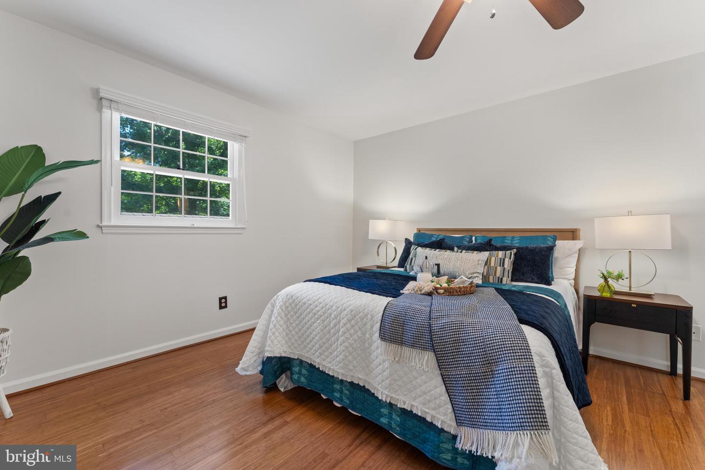 303 CAMDEN DR, FREDERICKSBURG, Virginia 22405, 5 Bedrooms Bedrooms, ,3 BathroomsBathrooms,Residential,For sale,303 CAMDEN DR,VAST2040116 MLS # VAST2040116