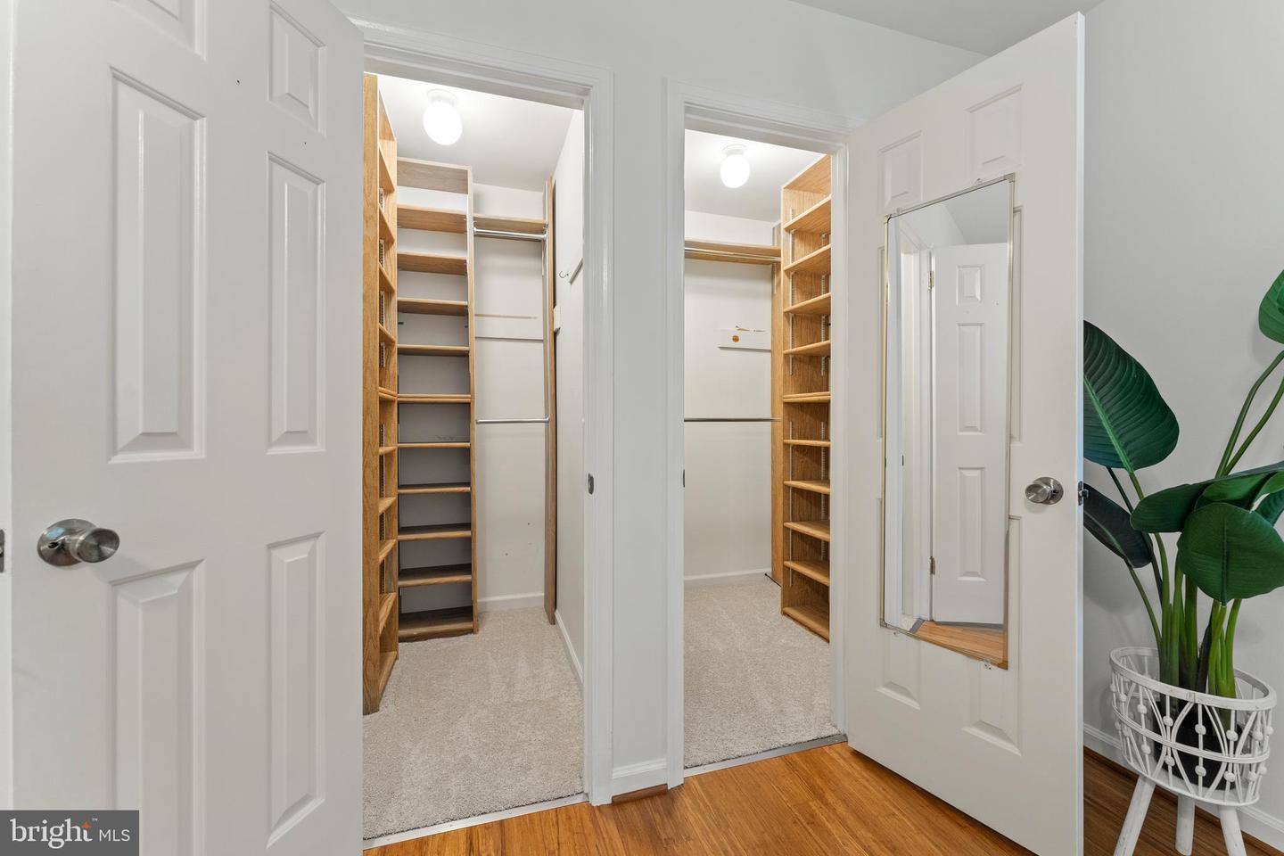 303 CAMDEN DR, FREDERICKSBURG, Virginia 22405, 5 Bedrooms Bedrooms, ,3 BathroomsBathrooms,Residential,For sale,303 CAMDEN DR,VAST2040116 MLS # VAST2040116