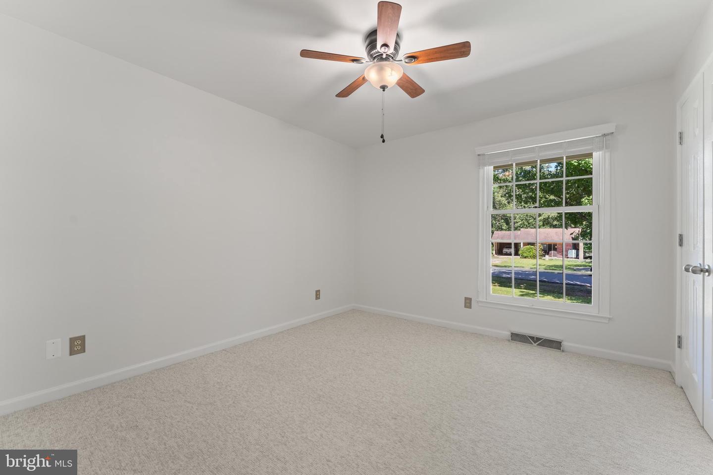303 CAMDEN DR, FREDERICKSBURG, Virginia 22405, 5 Bedrooms Bedrooms, ,3 BathroomsBathrooms,Residential,For sale,303 CAMDEN DR,VAST2040116 MLS # VAST2040116