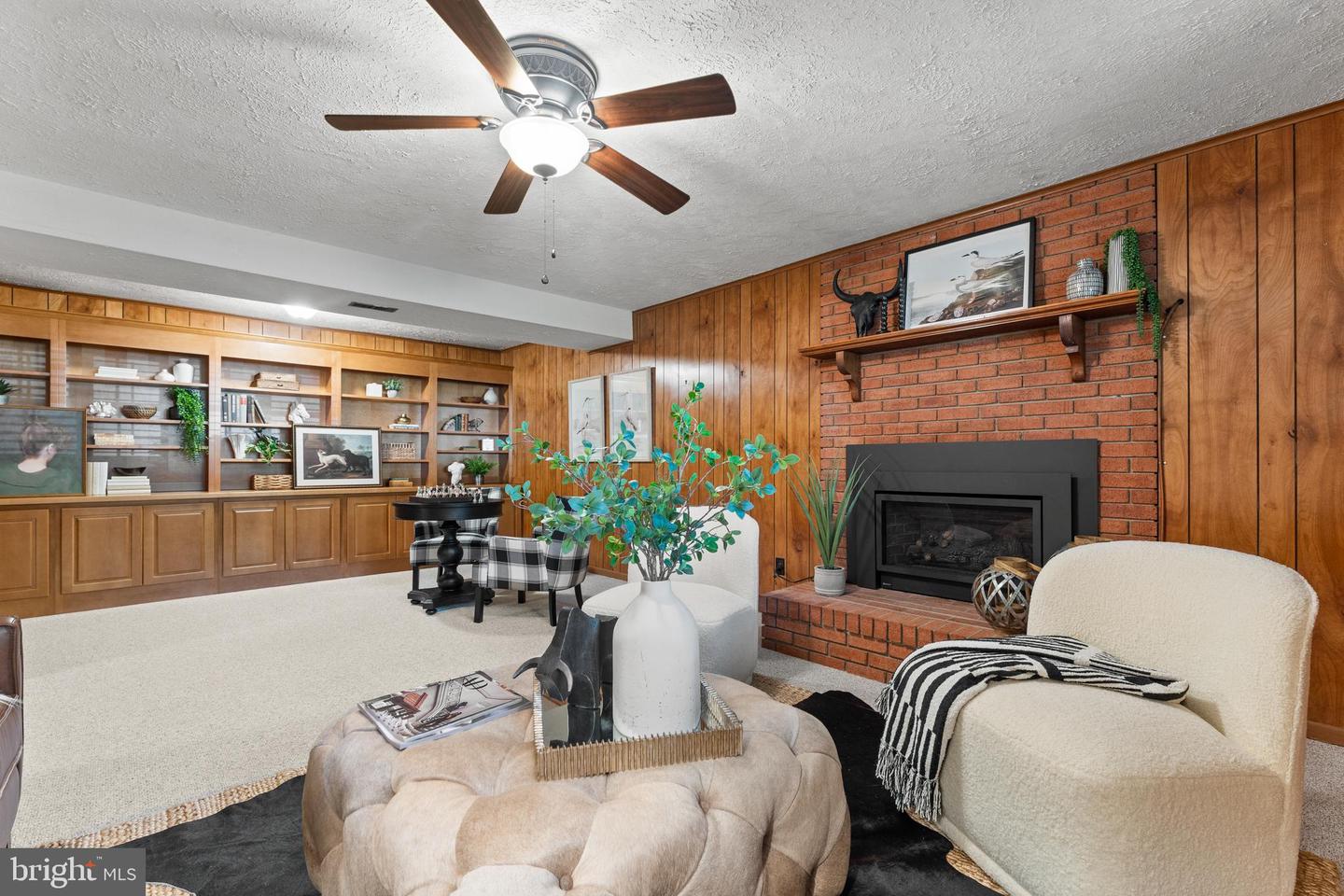303 CAMDEN DR, FREDERICKSBURG, Virginia 22405, 5 Bedrooms Bedrooms, ,3 BathroomsBathrooms,Residential,For sale,303 CAMDEN DR,VAST2040116 MLS # VAST2040116