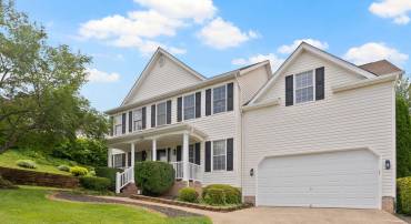 134 DERBY WAY, WARRENTON, Virginia 20186, 4 Bedrooms Bedrooms, ,2 BathroomsBathrooms,Residential,For sale,134 DERBY WAY,VAFQ2017174 MLS # VAFQ2017174