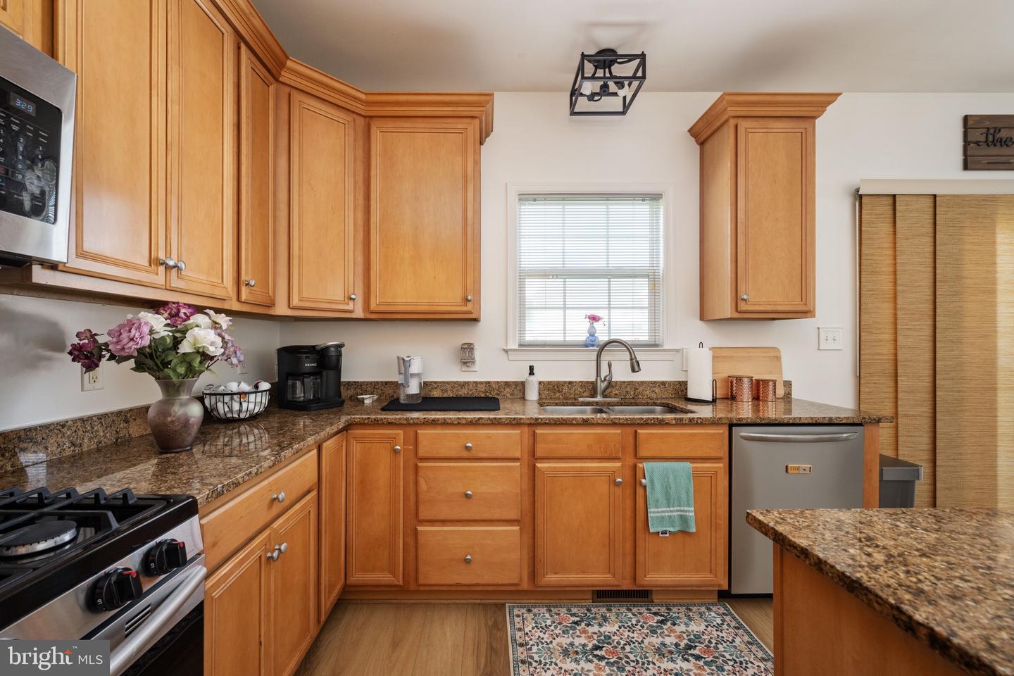 17 SAINT CLAIRES CT, STAFFORD, Virginia 22556, 5 Bedrooms Bedrooms, ,3 BathroomsBathrooms,Residential,For sale,17 SAINT CLAIRES CT,VAST2040142 MLS # VAST2040142