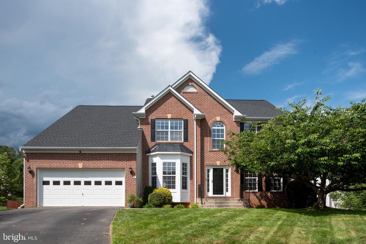 17 SAINT CLAIRES CT, STAFFORD, Virginia 22556, 5 Bedrooms Bedrooms, ,3 BathroomsBathrooms,Residential,For sale,17 SAINT CLAIRES CT,VAST2040142 MLS # VAST2040142