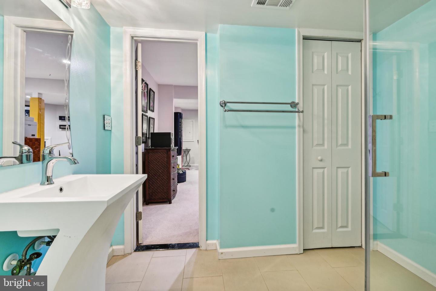 9029 ROUTE 29, FAIRFAX, Virginia 22031, 2 Bedrooms Bedrooms, ,3 BathroomsBathrooms,Residential,For sale,9029 ROUTE 29,VAFX2250032 MLS # VAFX2250032