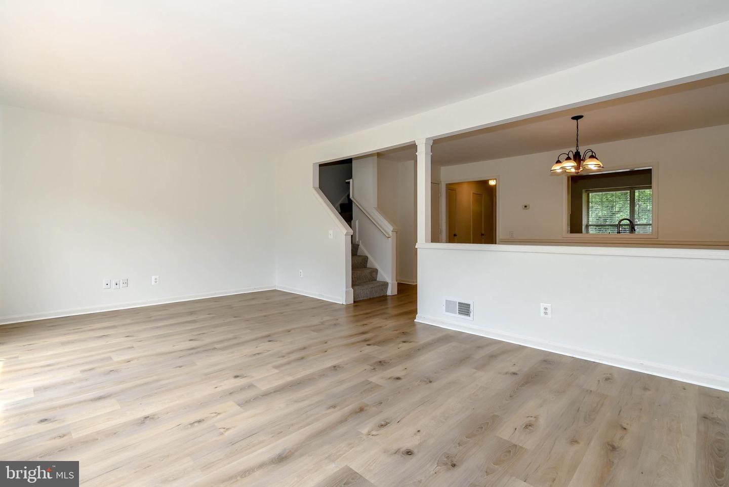 327 STABLE VIEW TER NE, LEESBURG, Virginia 20176, 3 Bedrooms Bedrooms, ,3 BathroomsBathrooms,Residential,For sale,327 STABLE VIEW TER NE,VALO2100352 MLS # VALO2100352