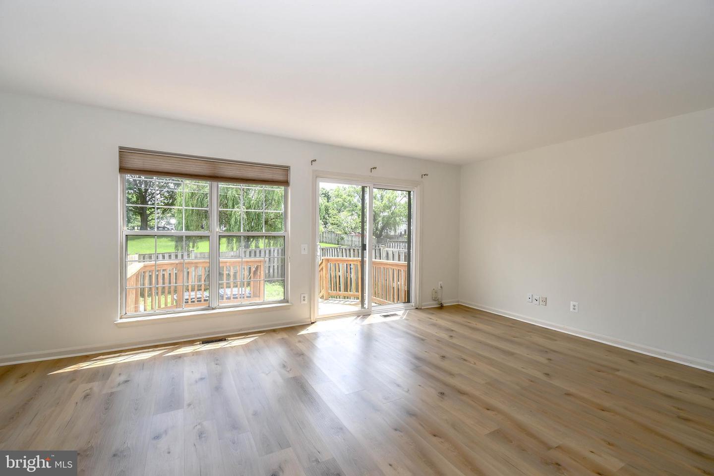 327 STABLE VIEW TER NE, LEESBURG, Virginia 20176, 3 Bedrooms Bedrooms, ,3 BathroomsBathrooms,Residential,For sale,327 STABLE VIEW TER NE,VALO2100352 MLS # VALO2100352