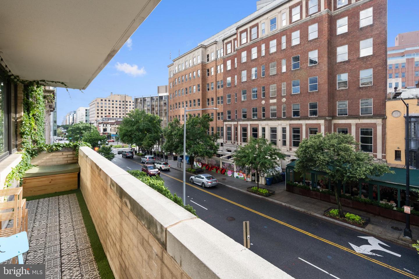 1325 18TH STREET NW #302, WASHINGTON, District Of Columbia 20036, 1 Bedroom Bedrooms, ,1 BathroomBathrooms,Residential,For sale,1325 18TH STREET NW #302,DCDC2207462 MLS # DCDC2207462