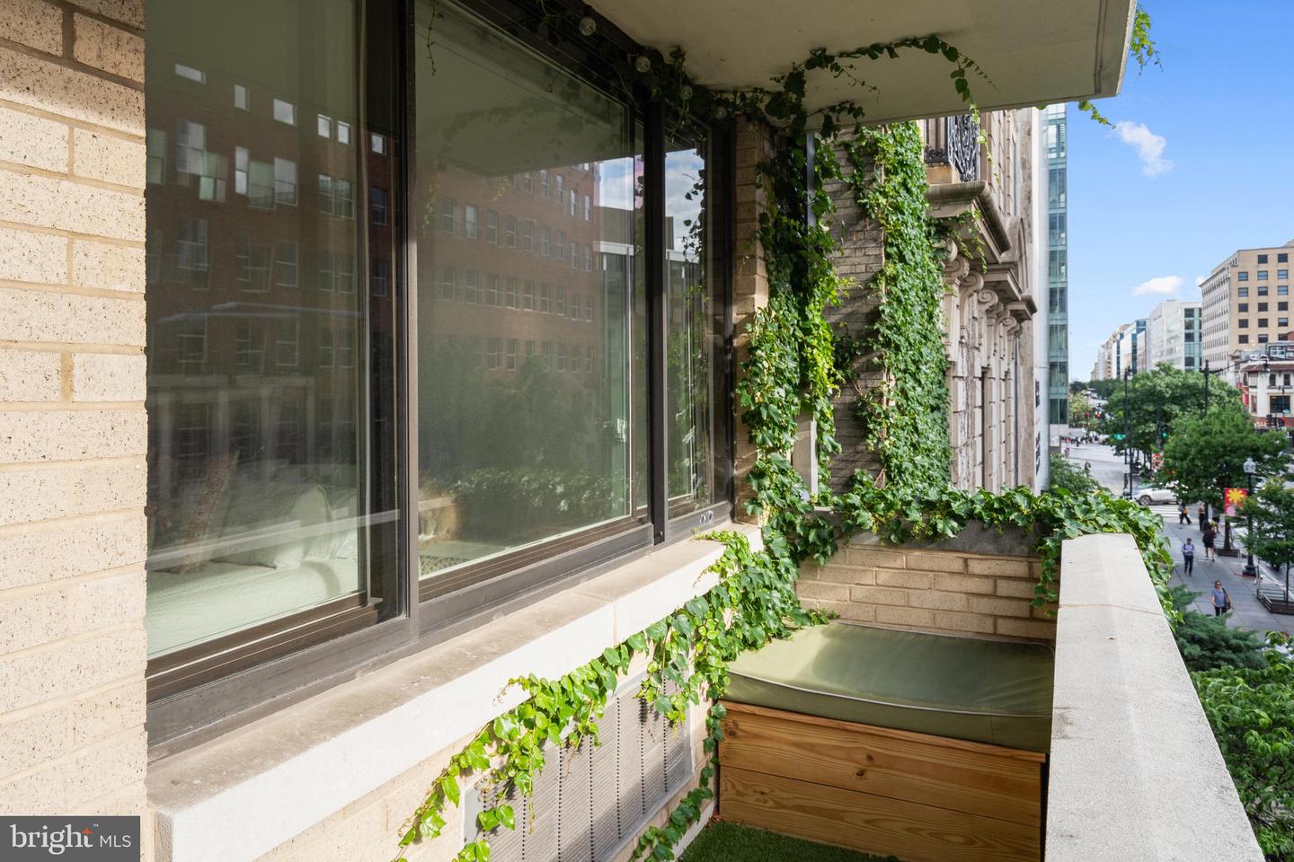 1325 18TH STREET NW #302, WASHINGTON, District Of Columbia 20036, 1 Bedroom Bedrooms, ,1 BathroomBathrooms,Residential,For sale,1325 18TH STREET NW #302,DCDC2207462 MLS # DCDC2207462
