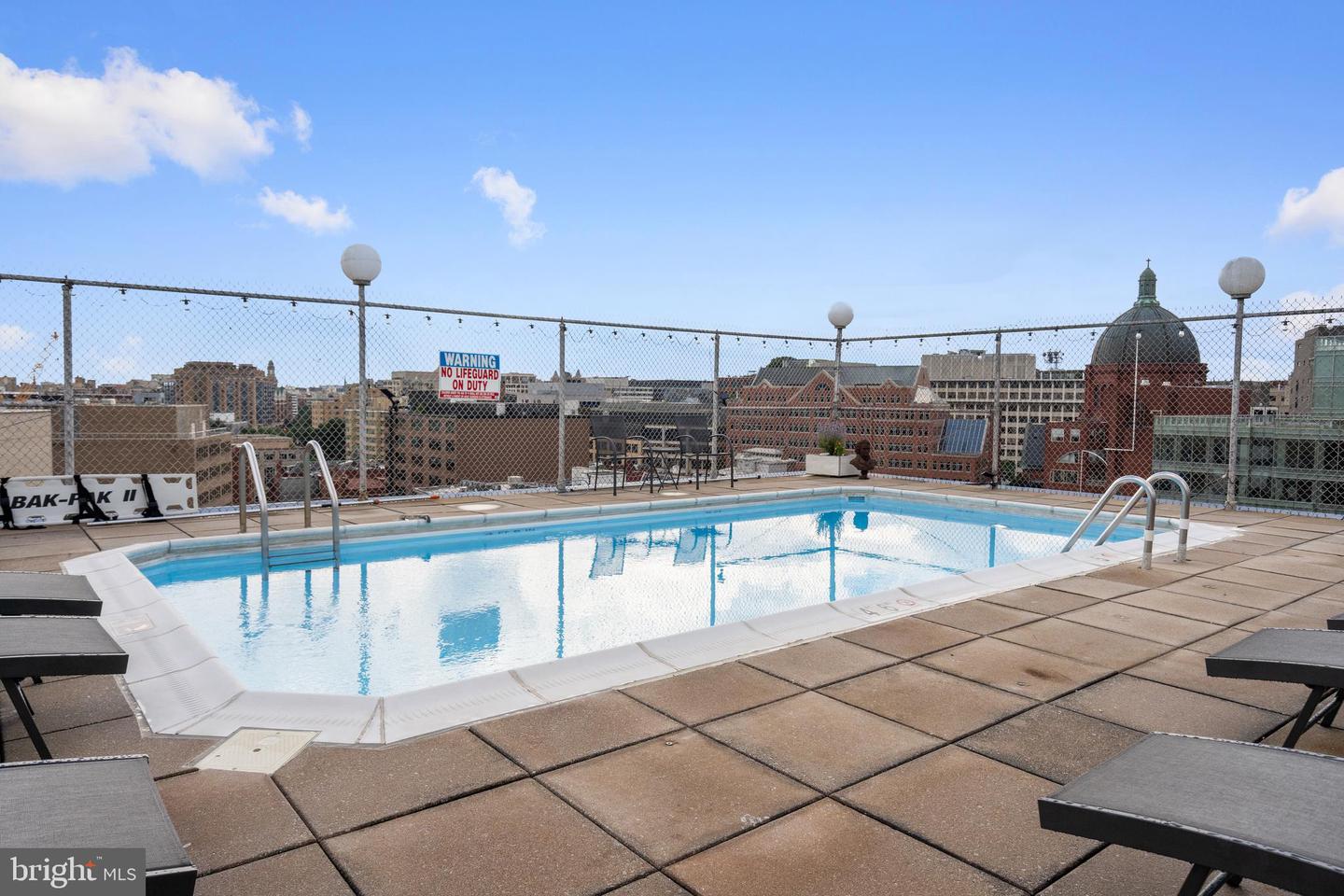 1325 18TH STREET NW #302, WASHINGTON, District Of Columbia 20036, 1 Bedroom Bedrooms, ,1 BathroomBathrooms,Residential,For sale,1325 18TH STREET NW #302,DCDC2207462 MLS # DCDC2207462