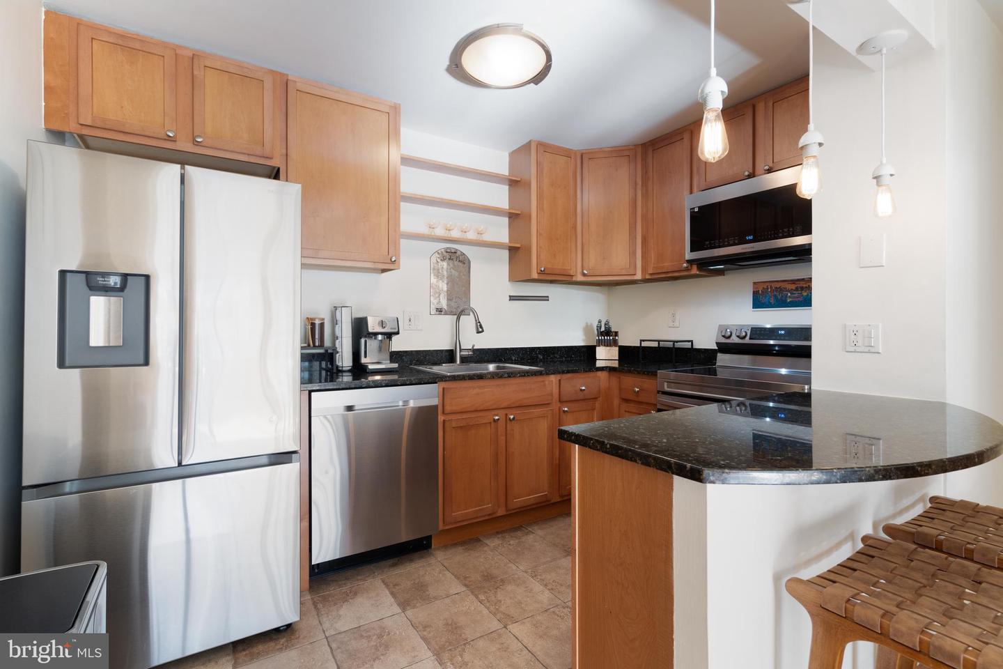 1325 18TH STREET NW #302, WASHINGTON, District Of Columbia 20036, 1 Bedroom Bedrooms, ,1 BathroomBathrooms,Residential,For sale,1325 18TH STREET NW #302,DCDC2207462 MLS # DCDC2207462