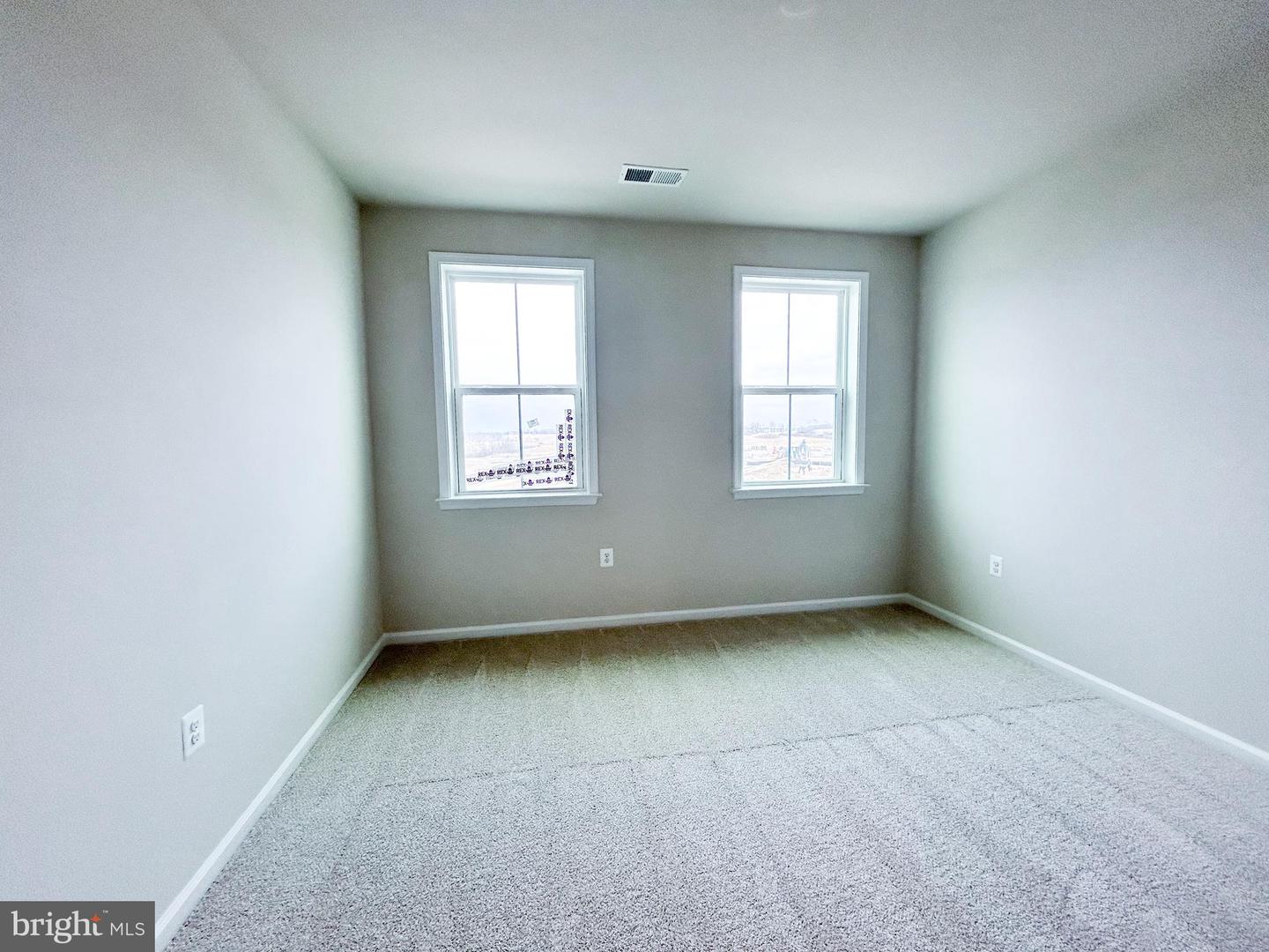 123 CASTAWAY PL, WINCHESTER, Virginia 22603, 3 Bedrooms Bedrooms, ,2 BathroomsBathrooms,Residential,For sale,123 CASTAWAY PL,VAFV2035060 MLS # VAFV2035060