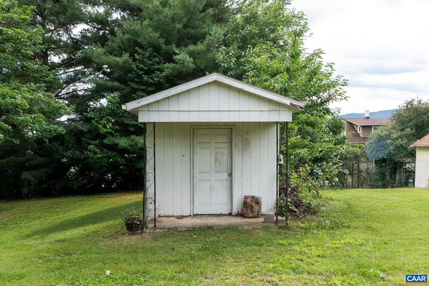613 6TH ST, SHENANDOAH, Virginia 22849, 4 Bedrooms Bedrooms, ,1 BathroomBathrooms,Residential,For sale,613 6TH ST,666041 MLS # 666041