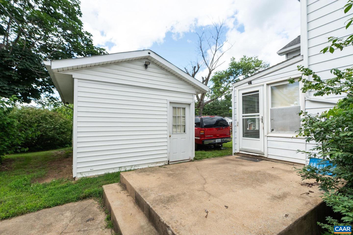 613 6TH ST, SHENANDOAH, Virginia 22849, 4 Bedrooms Bedrooms, ,1 BathroomBathrooms,Residential,For sale,613 6TH ST,666041 MLS # 666041