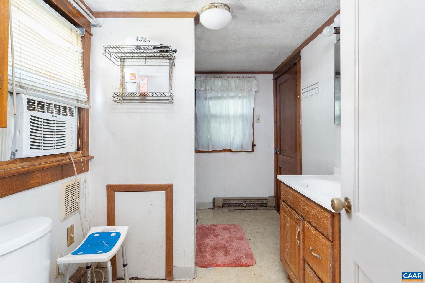 613 6TH ST, SHENANDOAH, Virginia 22849, 4 Bedrooms Bedrooms, ,1 BathroomBathrooms,Residential,For sale,613 6TH ST,666041 MLS # 666041