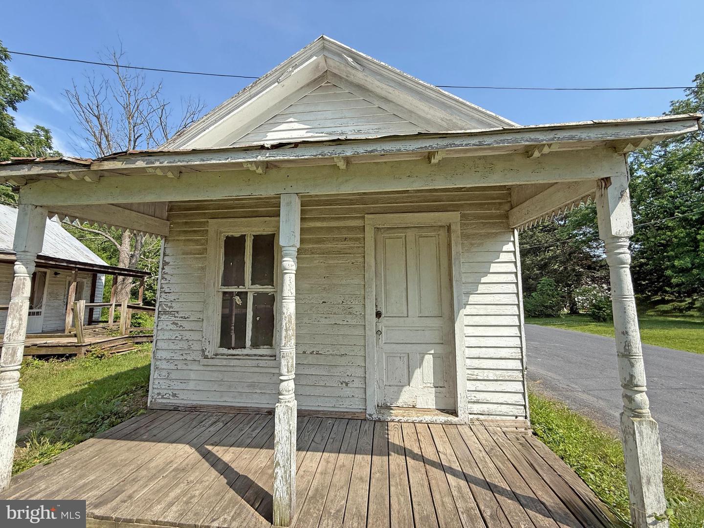 505 BATTLEFIELD, FORT DEFIANCE, Virginia 24437, 2 Bedrooms Bedrooms, ,1 BathroomBathrooms,Residential,For sale,505 BATTLEFIELD,VAAG2002622 MLS # VAAG2002622
