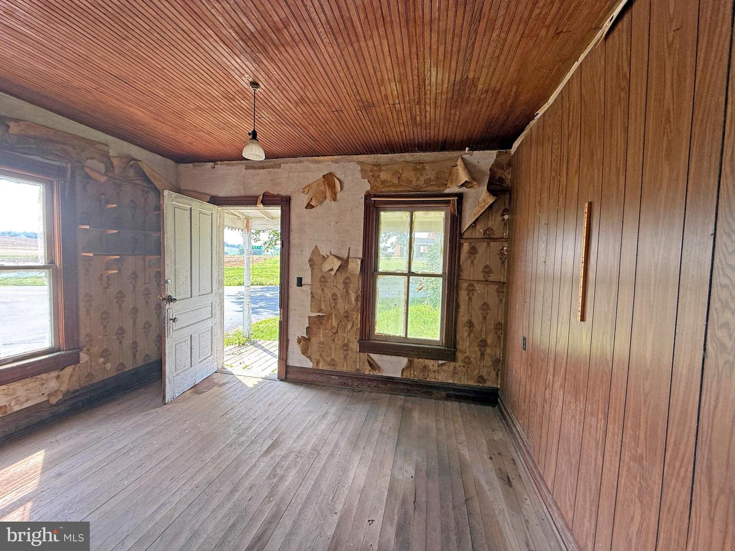 505 BATTLEFIELD, FORT DEFIANCE, Virginia 24437, 2 Bedrooms Bedrooms, ,1 BathroomBathrooms,Residential,For sale,505 BATTLEFIELD,VAAG2002622 MLS # VAAG2002622