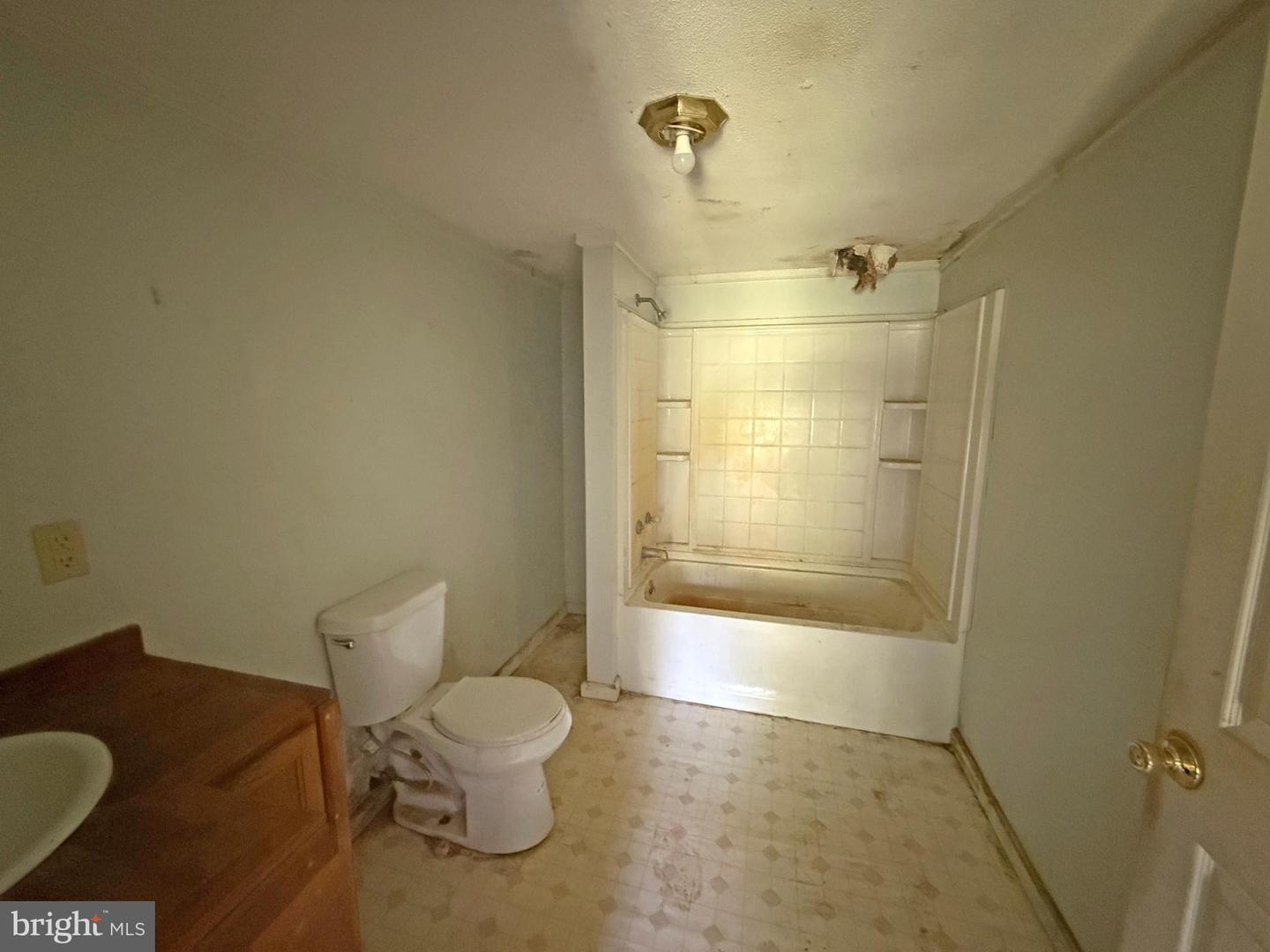 505 BATTLEFIELD, FORT DEFIANCE, Virginia 24437, 2 Bedrooms Bedrooms, ,1 BathroomBathrooms,Residential,For sale,505 BATTLEFIELD,VAAG2002622 MLS # VAAG2002622