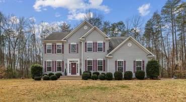 4210 WILLOWBROOK CT, FREDERICKSBURG, Virginia 22408, 5 Bedrooms Bedrooms, 13 Rooms Rooms,3 BathroomsBathrooms,Residential,For sale,4210 WILLOWBROOK CT,VASP2031000 MLS # VASP2031000
