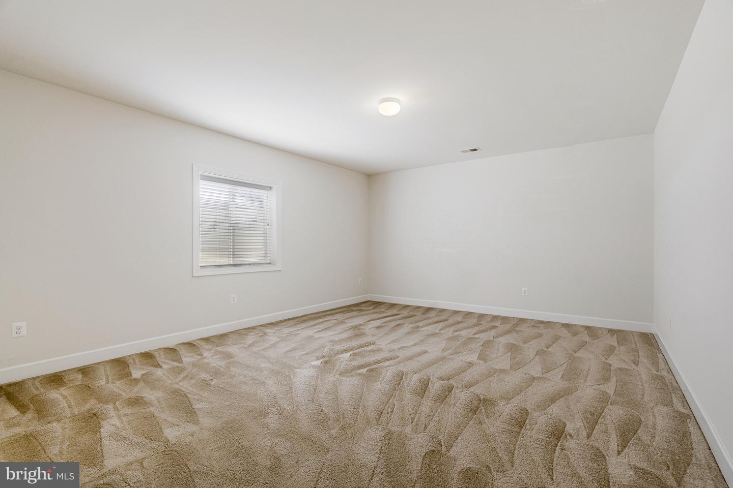 41729 WAKEHURST PL, LEESBURG, Virginia 20176, 5 Bedrooms Bedrooms, ,4 BathroomsBathrooms,Residential,For sale,41729 WAKEHURST PL,VALO2091734 MLS # VALO2091734