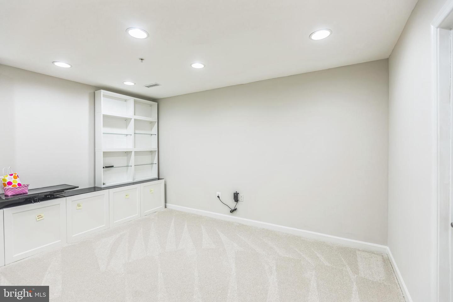 126 57TH ST SE, WASHINGTON, District Of Columbia 20019, 3 Bedrooms Bedrooms, ,2 BathroomsBathrooms,Residential,For sale,126 57TH ST SE,DCDC2195660 MLS # DCDC2195660