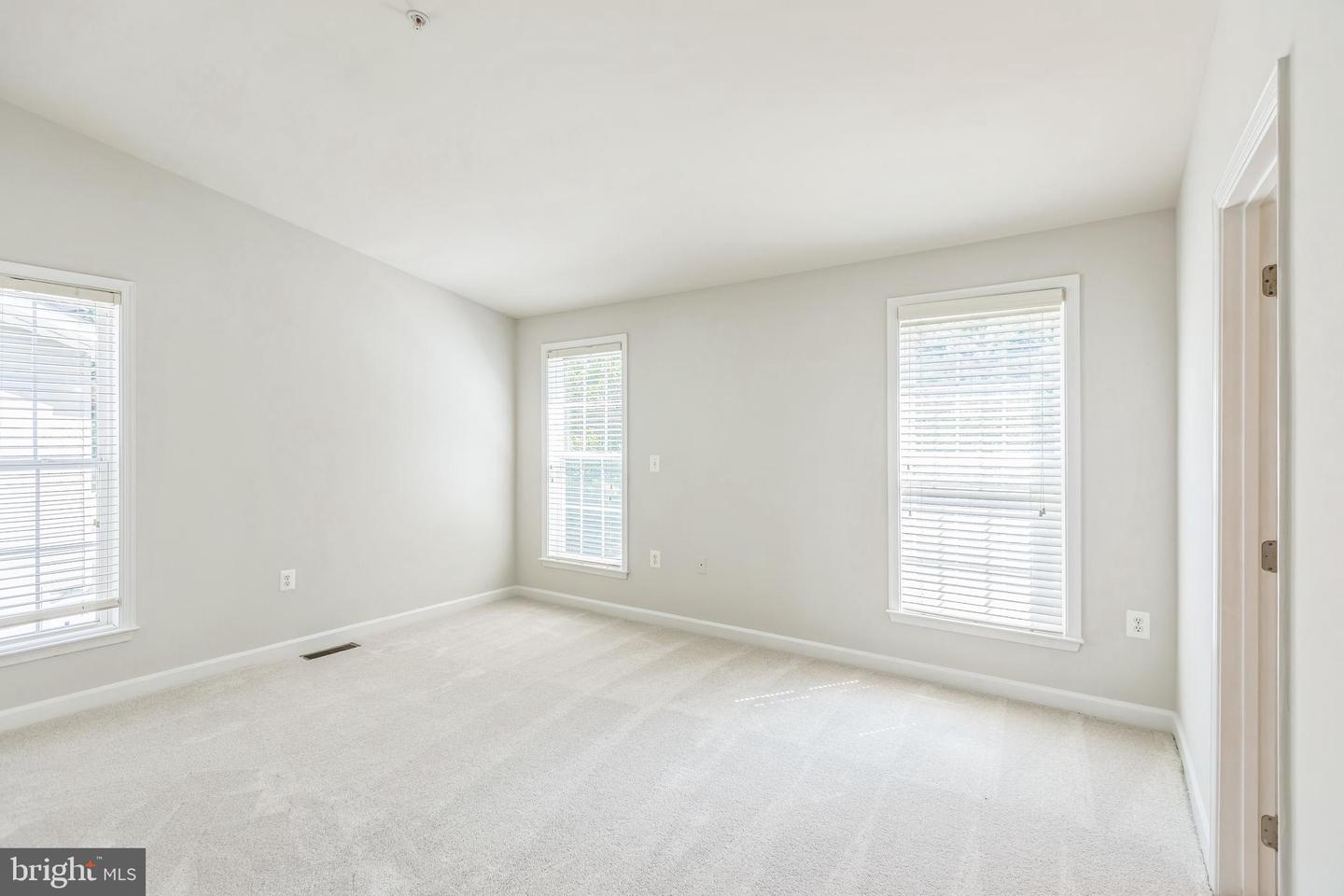 126 57TH ST SE, WASHINGTON, District Of Columbia 20019, 3 Bedrooms Bedrooms, ,2 BathroomsBathrooms,Residential,For sale,126 57TH ST SE,DCDC2195660 MLS # DCDC2195660