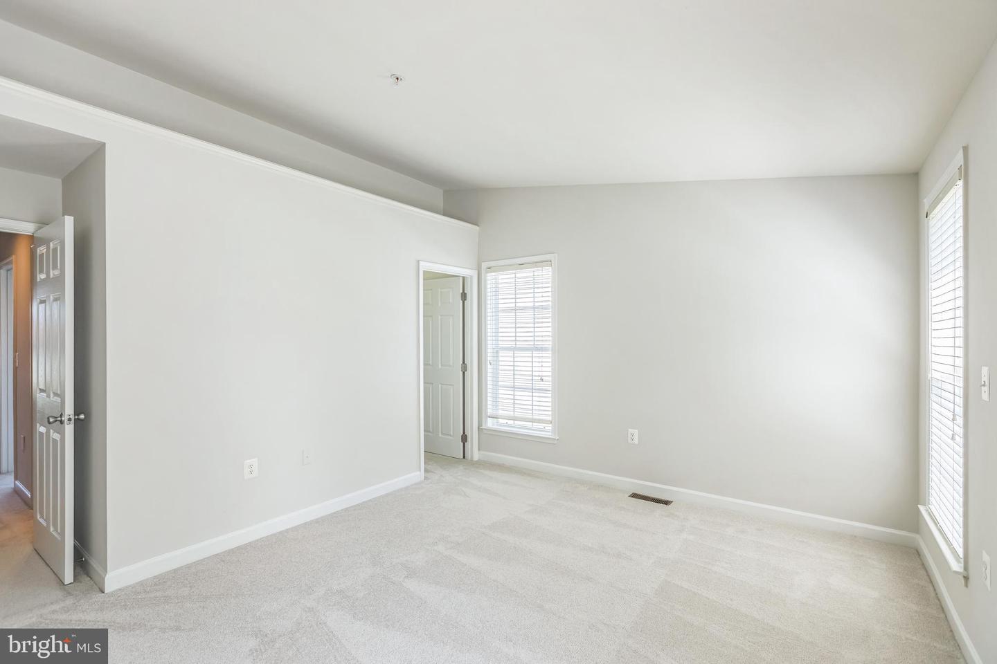 126 57TH ST SE, WASHINGTON, District Of Columbia 20019, 3 Bedrooms Bedrooms, ,2 BathroomsBathrooms,Residential,For sale,126 57TH ST SE,DCDC2195660 MLS # DCDC2195660
