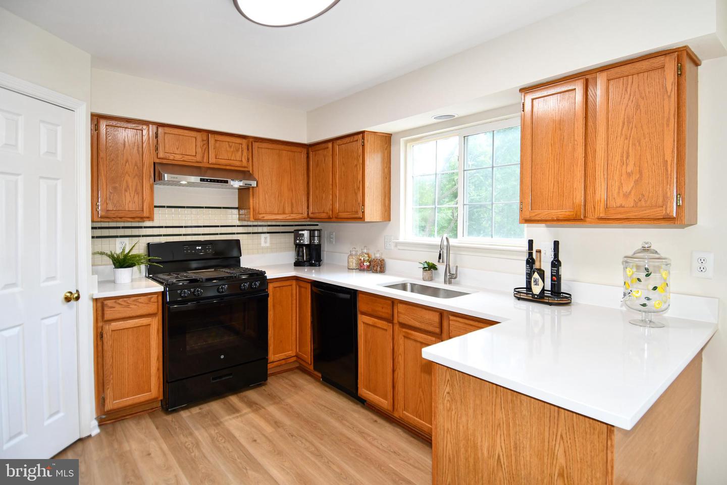 43193 RIBBONCREST TER, ASHBURN, Virginia 20147, 2 Bedrooms Bedrooms, ,2 BathroomsBathrooms,Residential,For sale,43193 RIBBONCREST TER,VALO2096414 MLS # VALO2096414