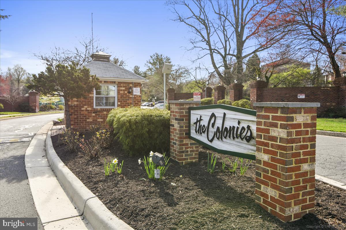 7621 TREMAYNE PL #303, MCLEAN, Virginia 22102, 2 Bedrooms Bedrooms, ,2 BathroomsBathrooms,Residential,For sale,7621 TREMAYNE PL #303,VAFX2240916 MLS # VAFX2240916