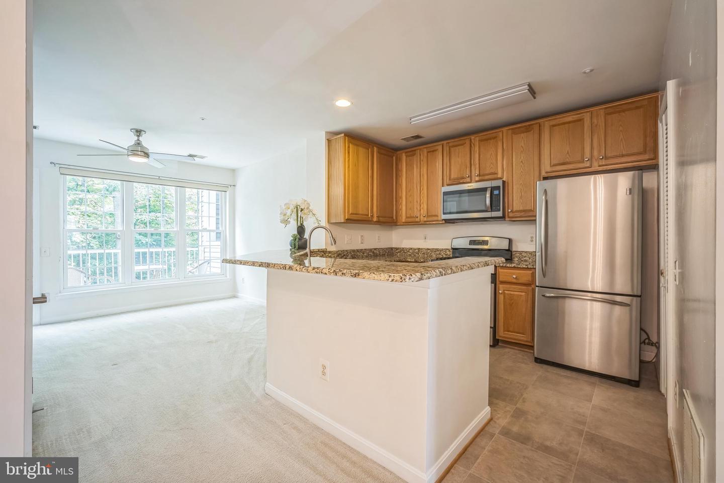 5932 KIMBERLY ANNE WAY, ALEXANDRIA, Virginia 22310, 2 Bedrooms Bedrooms, ,2 BathroomsBathrooms,Residential,For sale,5932 KIMBERLY ANNE WAY,VAFX2245814 MLS # VAFX2245814